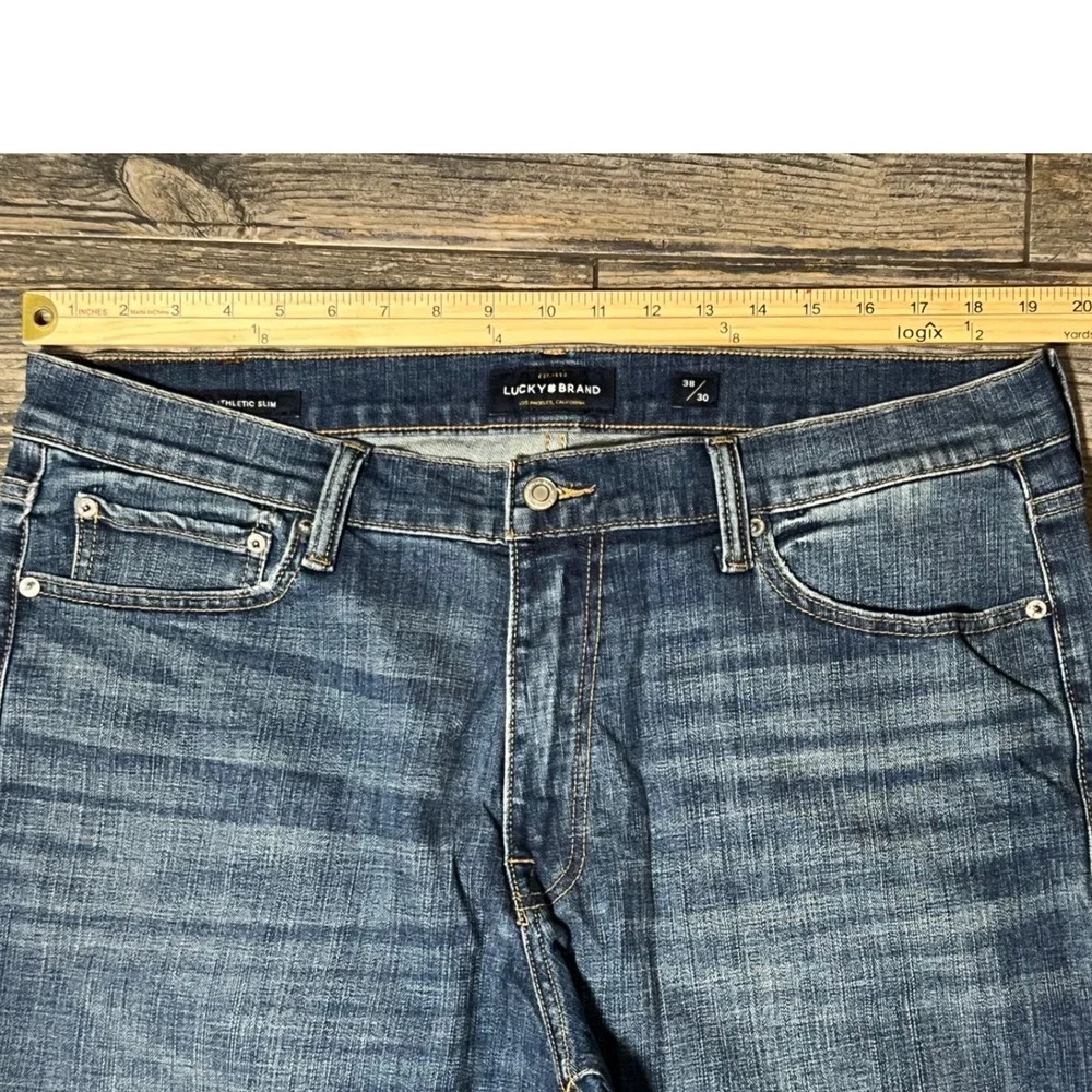 Lucky Brand 410 Athletic Slim Mens Jeans 38x30 Blue Denim Stretch Western‎ Stack